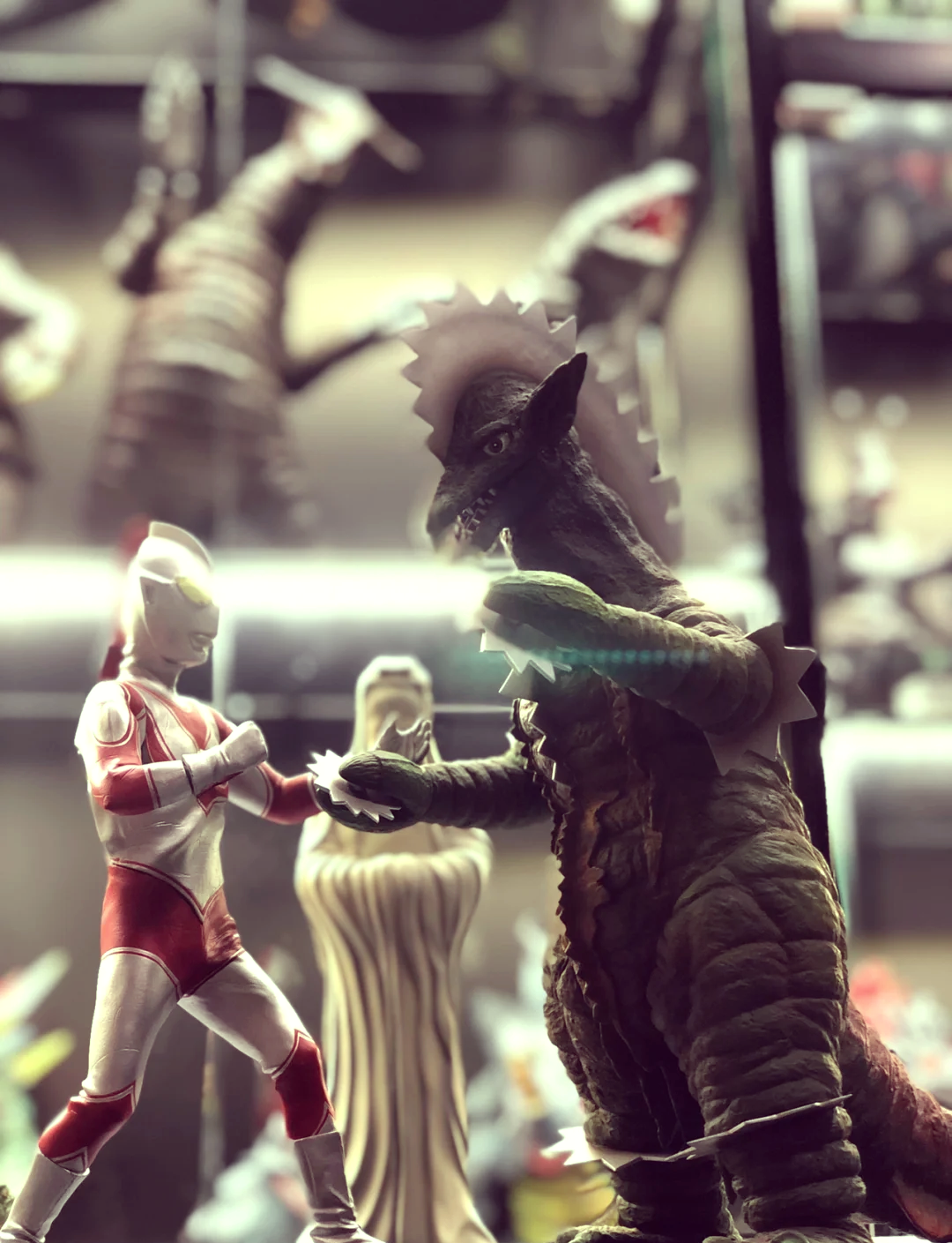 奥特曼大战怪兽第一关(奥特曼大战怪兽之战游戏视频大全)