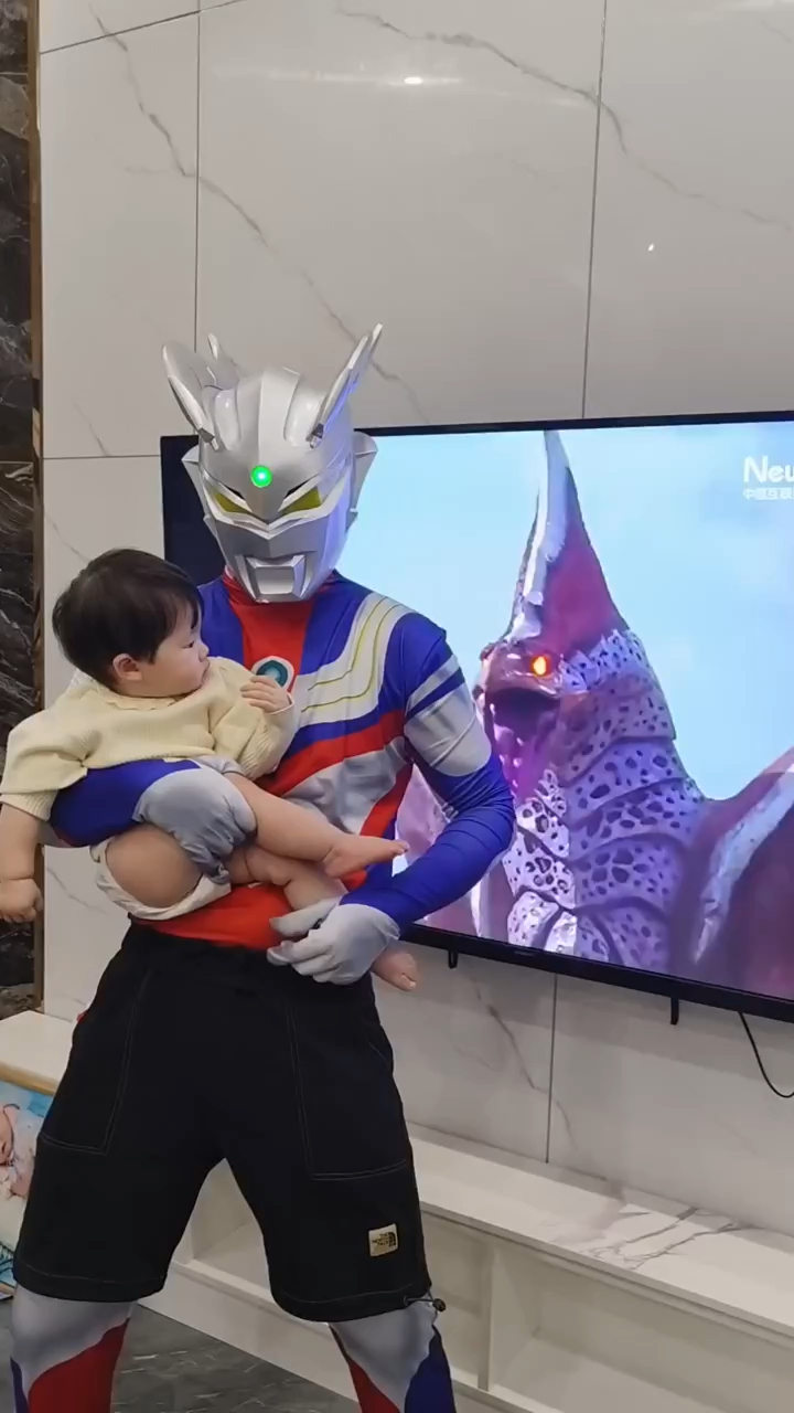 小奥特曼打怪兽图片(奥特曼打怪兽图片可爱)